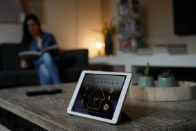 Smart Home Themenbild Tablet