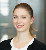 Mitarbeiterfoto von Merle Uhl