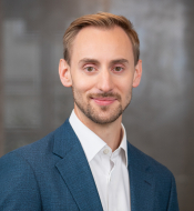 Mitarbeiterfoto von Lorenzo Kerawalla, Bitkom Servicegesellschaft mbH