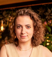 Mitarbeiterfoto von Carla Hirsch