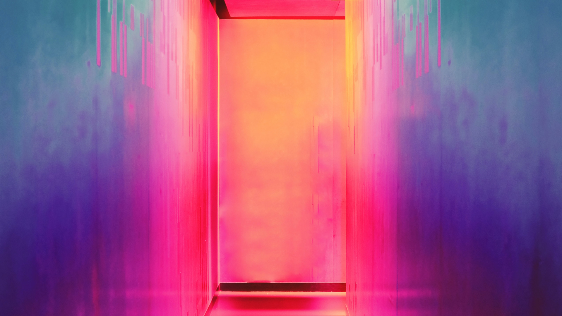 Korridor in Neonfarben
