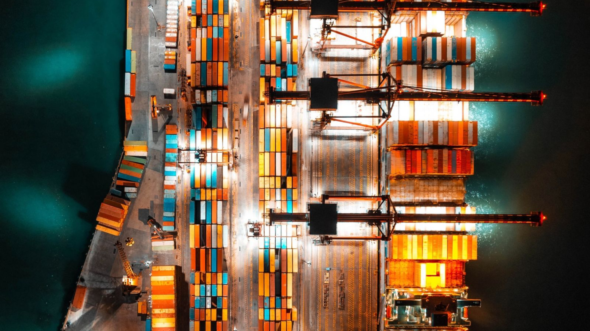Containerterminal von oben