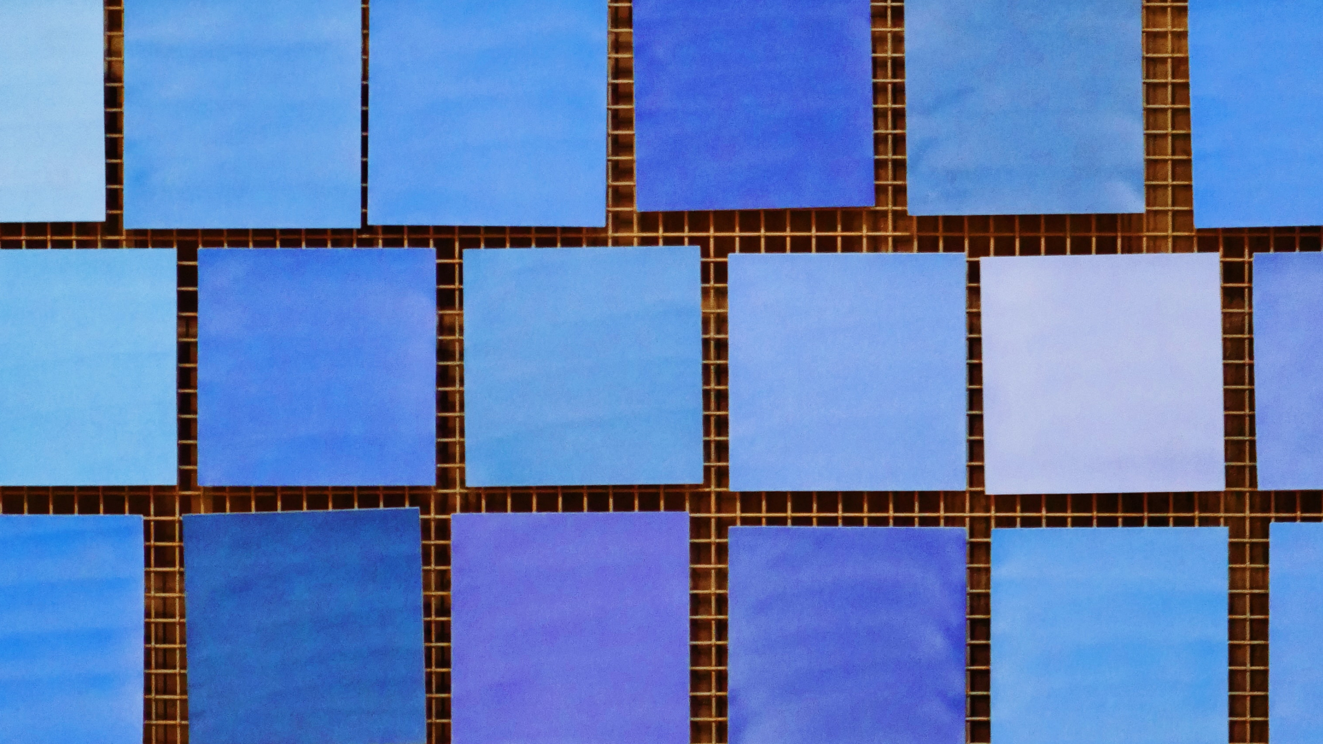 blaue Post-Its an Gitter