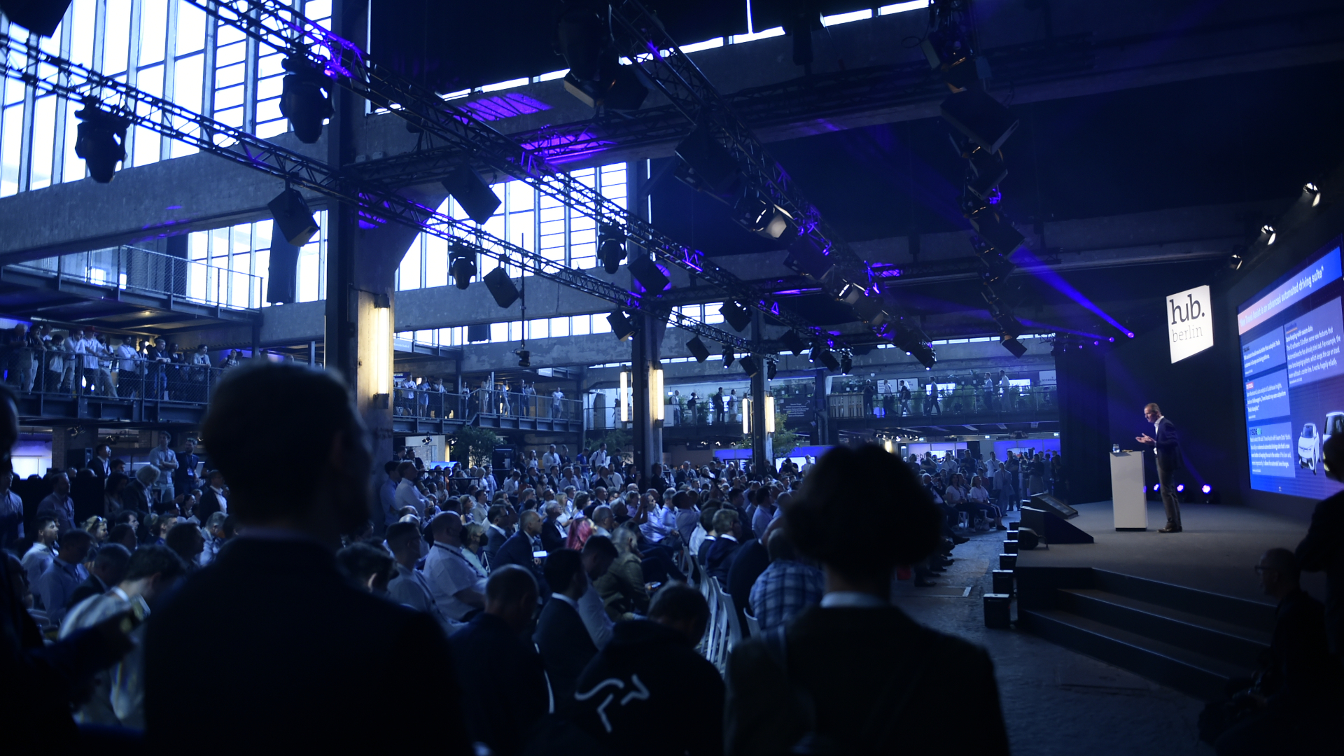 große Bühne auf der Hub 2022