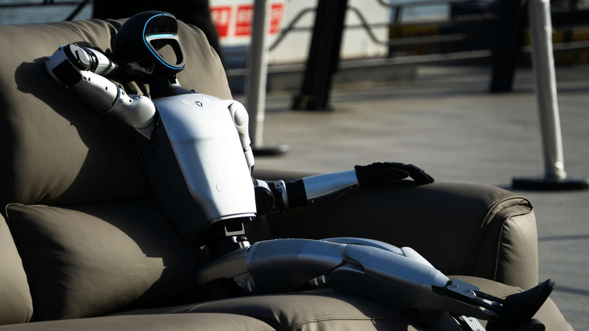  Robotik - Haushalt - smart Home - Künstliche Intelligenz
