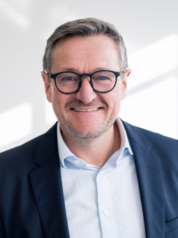 Porträt Jürgen Hermann