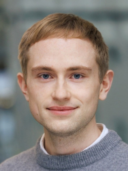 Mitarbeiterfoto von Theodor Grau, Werkstudent für Projekt Smart School