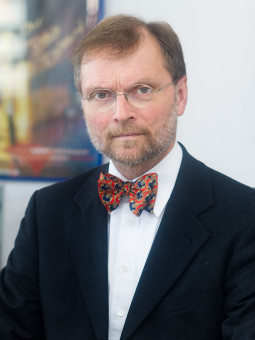 Prof. Wolfgang Müller