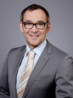 Bernhard Fischer