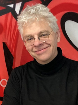 Dr. Christoph Peylo