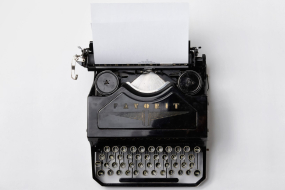 Altertümliche Schreibmaschine