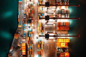 Containerterminal von oben
