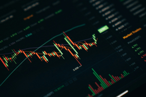 Verschiedene Grafen der Kryptowährung
