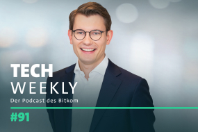 Titelbild der Folge 91 vom Bitkom-Podcast Tech Weekly zum Thema Merz als Kanzler, KI-Boom und digitale Nachhaltigkeit
