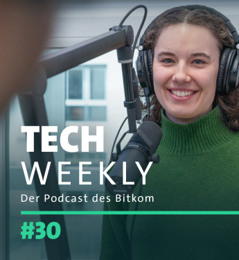 Tech Weekly #30 zum Thema Bürokratieentlastungsgesetz und KI im Verbraucherrecht mit Esther Steverding, Bitkom-Expertin für den Public Sector, auf dem Cover