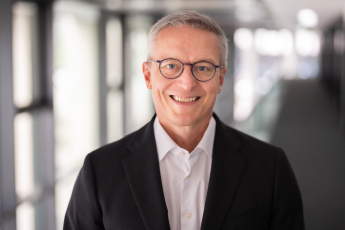 Dr. Karsten Wildberger