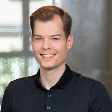 Mitarbeiterfoto: Howard Hartmann