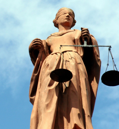 Justitia vor Himmel