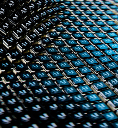 Tastaturartiges Pattern auf dem ganz viel AI steht