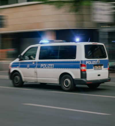 Polizeiauto im Einsatz