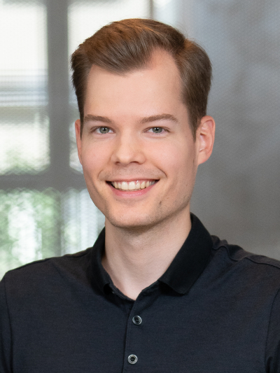 Mitarbeiterfoto: Howard Hartmann