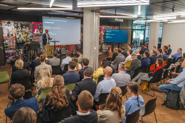 Impression Fachtag KI und-Cloud Gesundheitsversorgung Vortrag 2026
