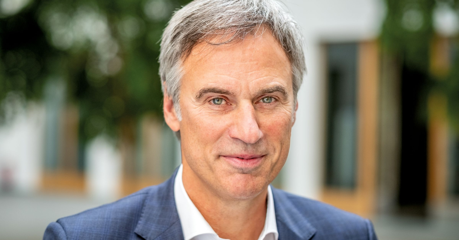 Achim Berg für weitere zwei Jahre als BitkomPräsident gewählt