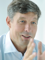 Kontaktbild von Wolfgang Hackenberg Nokia Hauptvorstand